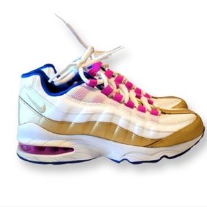 Nike Women's Pink and Gold Trainers